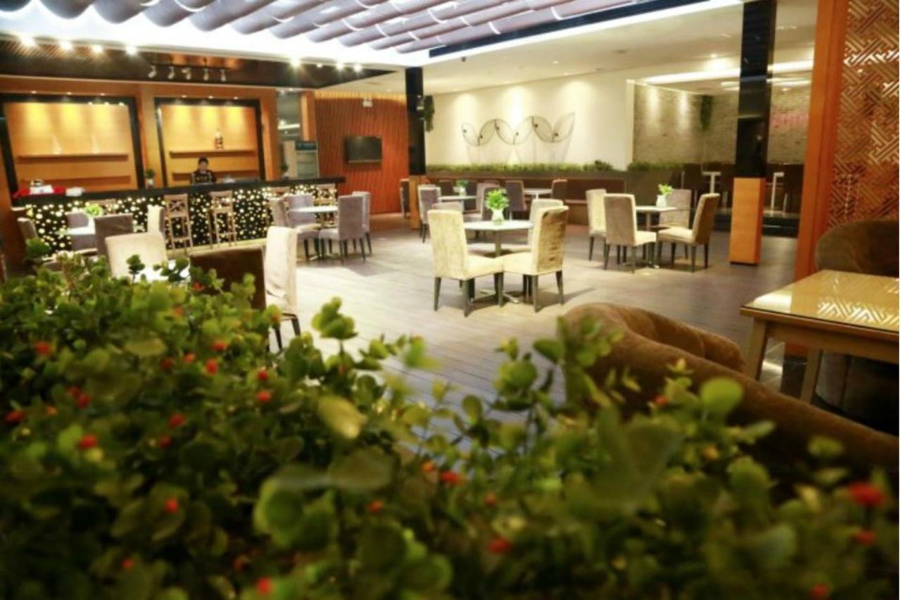 Beijing Phoenix Tree Hotel Daxing  Экстерьер фото